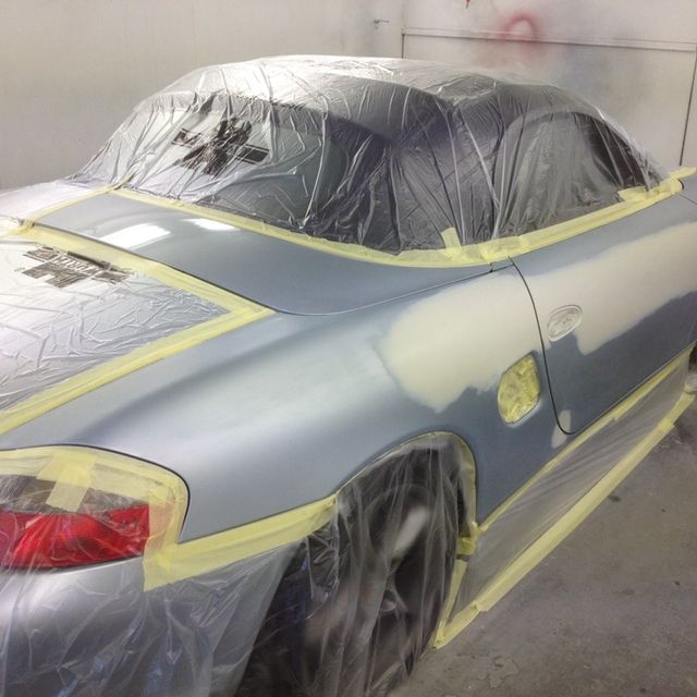 Porsche drivers side repair and paint